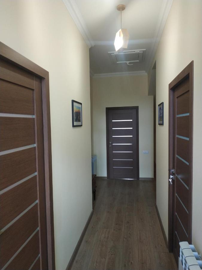Hotel The Land Of Ararat Erevan Esterno foto