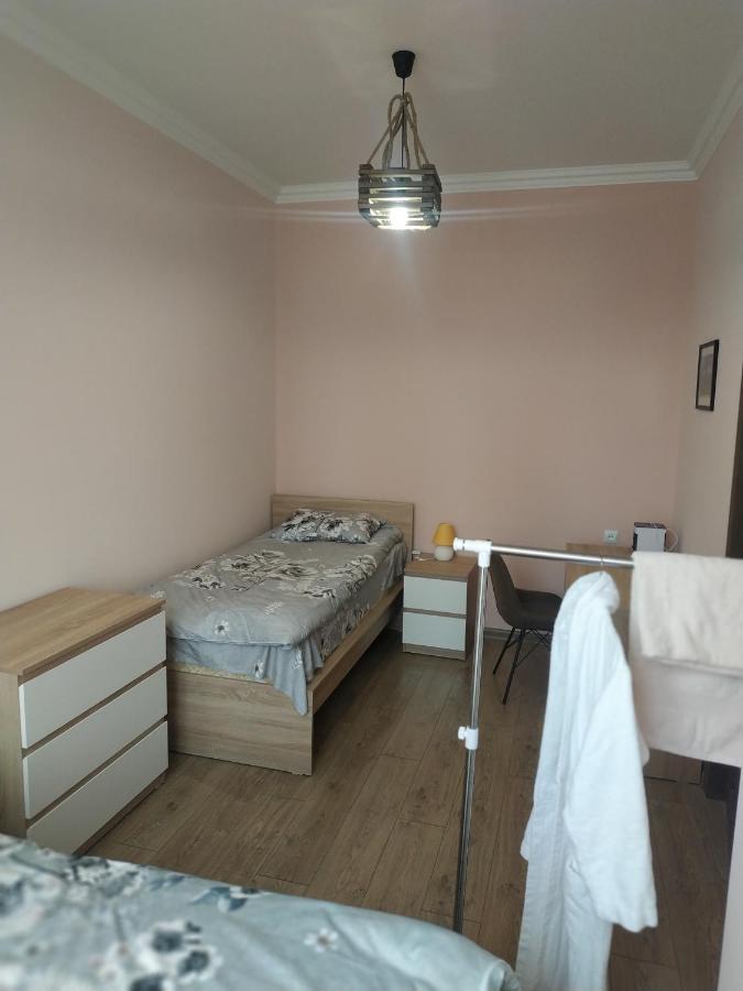 Hotel The Land Of Ararat Erevan Esterno foto